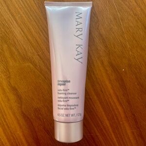 NWOB Mary Kay Timewise Repair Volu-Firm Foaming Cleanser 4.5oz